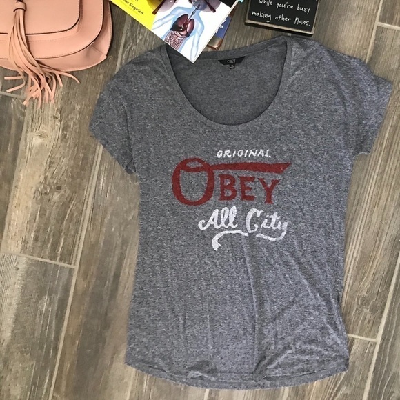 OBEY Gray Scoop-neck Tee - Picture 1 of 2
